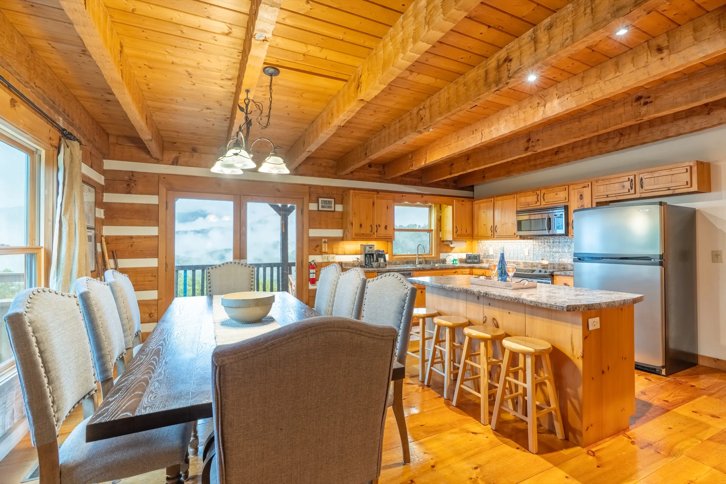 Open kitchen and dining for 8